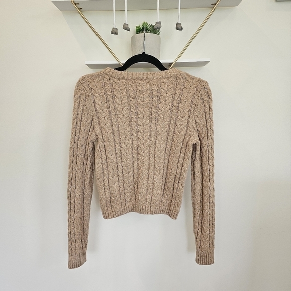 American Eagle Fitted Crewneck Cable Knit Sweater Camel Tan Size Small - Picture 6 of 6